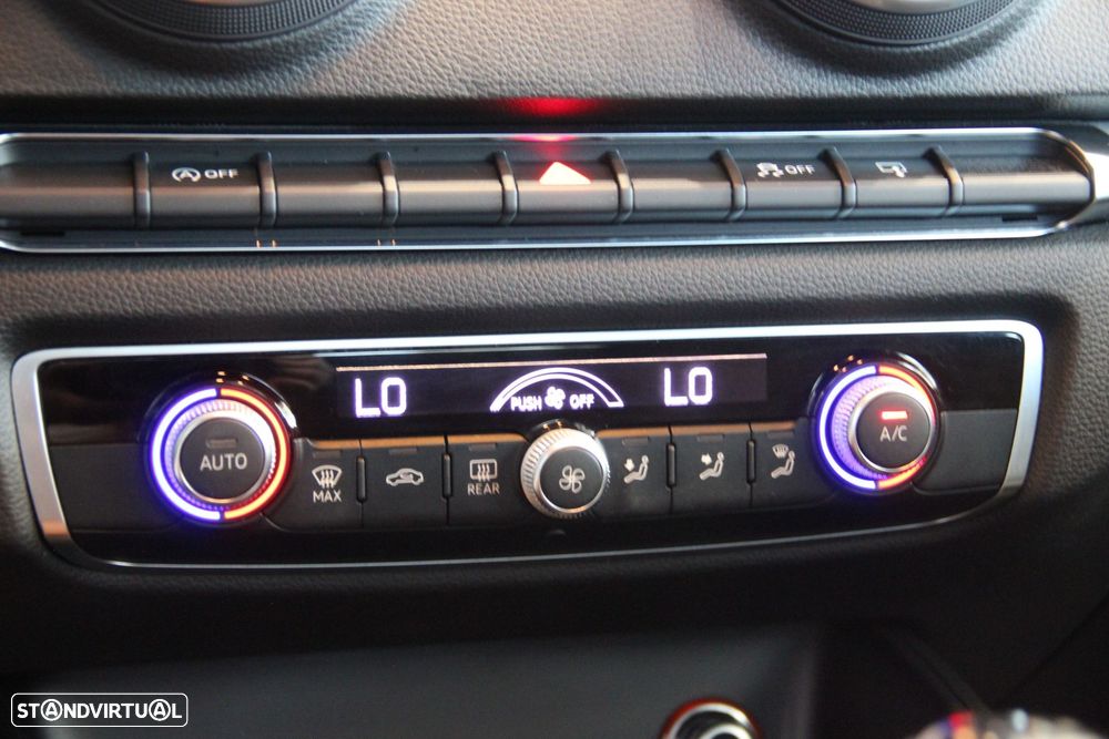 Audi A3 Cabrio 2.0 TDi - 8
