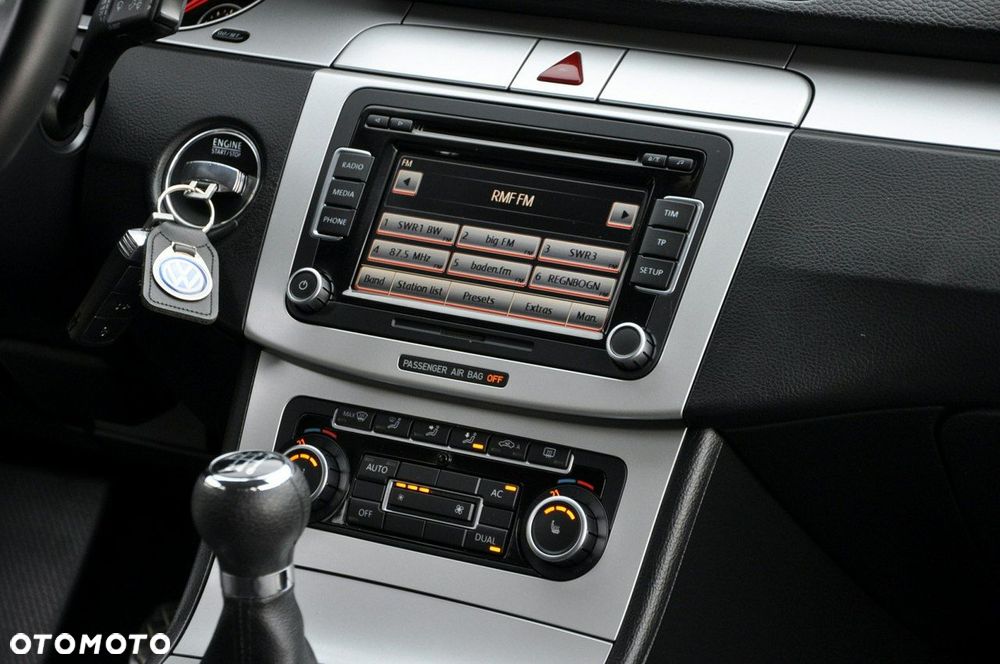 Volkswagen Passat CC - 27