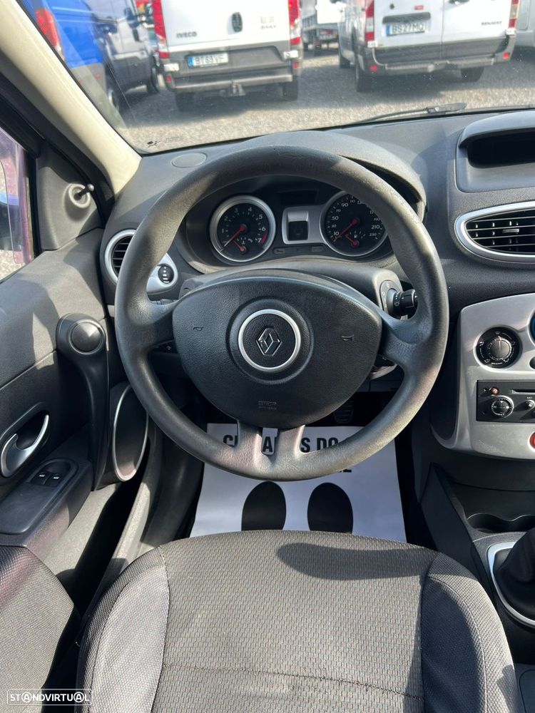 Renault Clio 1.2 16V Dynamique - 25