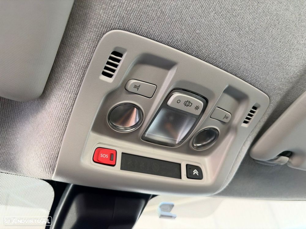 Citroën C3 1.2 PureTech Shine - 45