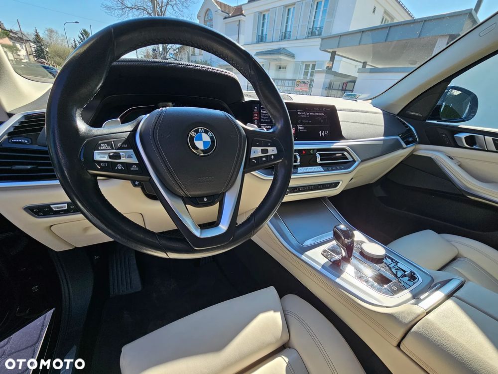 BMW X5 xDrive40i - 10