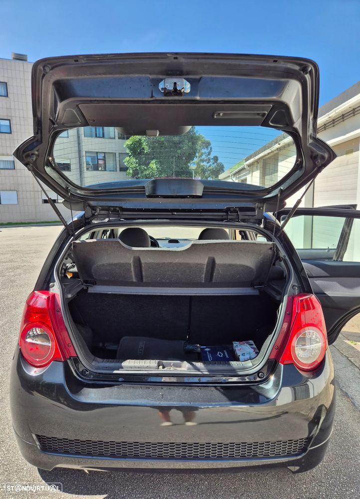 Chevrolet Aveo 1.2 LS - 21