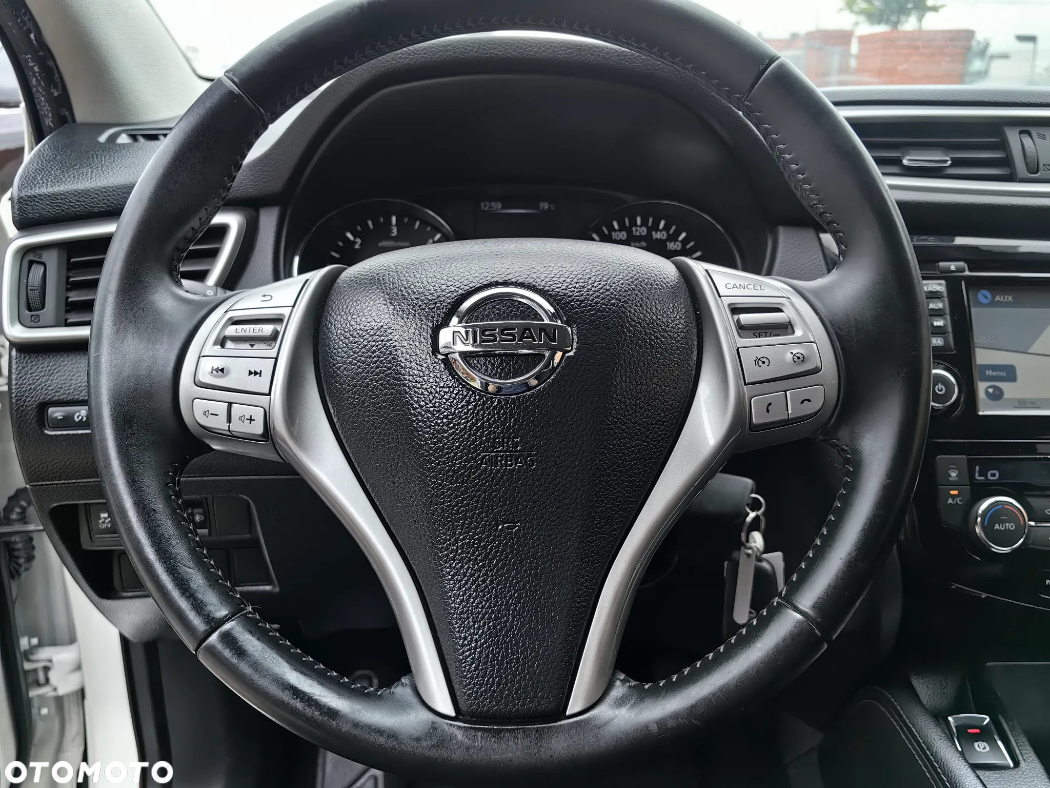 Nissan Qashqai 1.5 dCi Tekna - 16