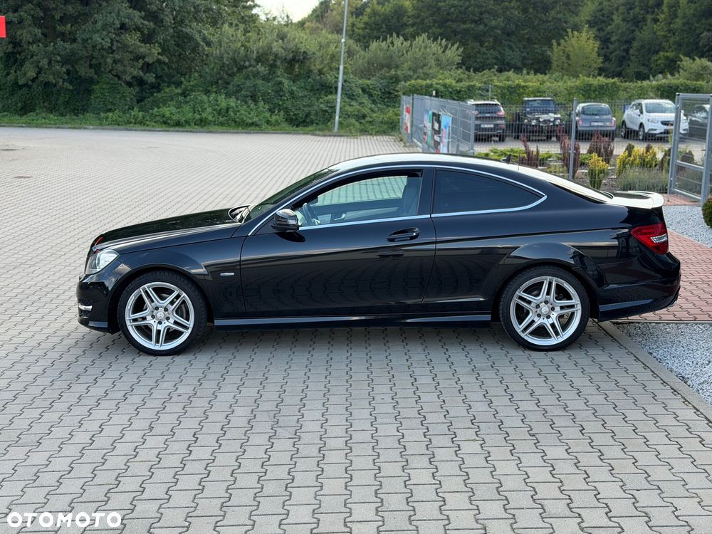 Mercedes-Benz Klasa C 180 CGI BlueEff - 4