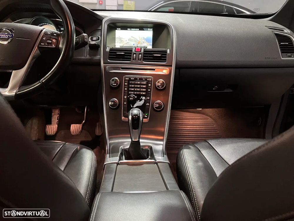 Volvo XC 60 2.0 D4 Summum - 36