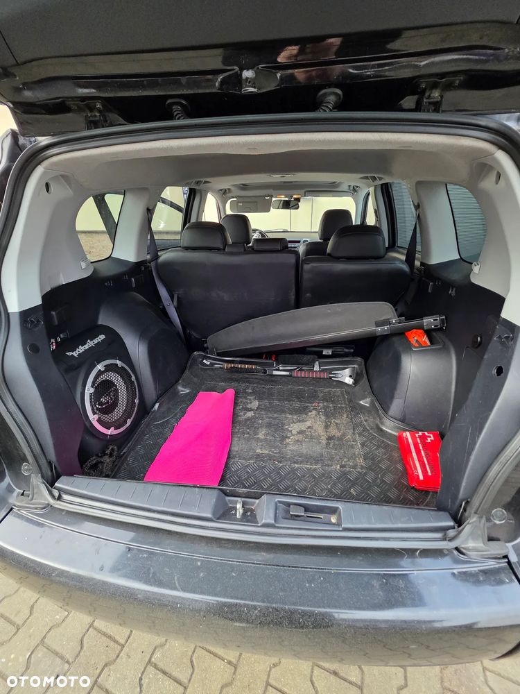 Mitsubishi Outlander - 13