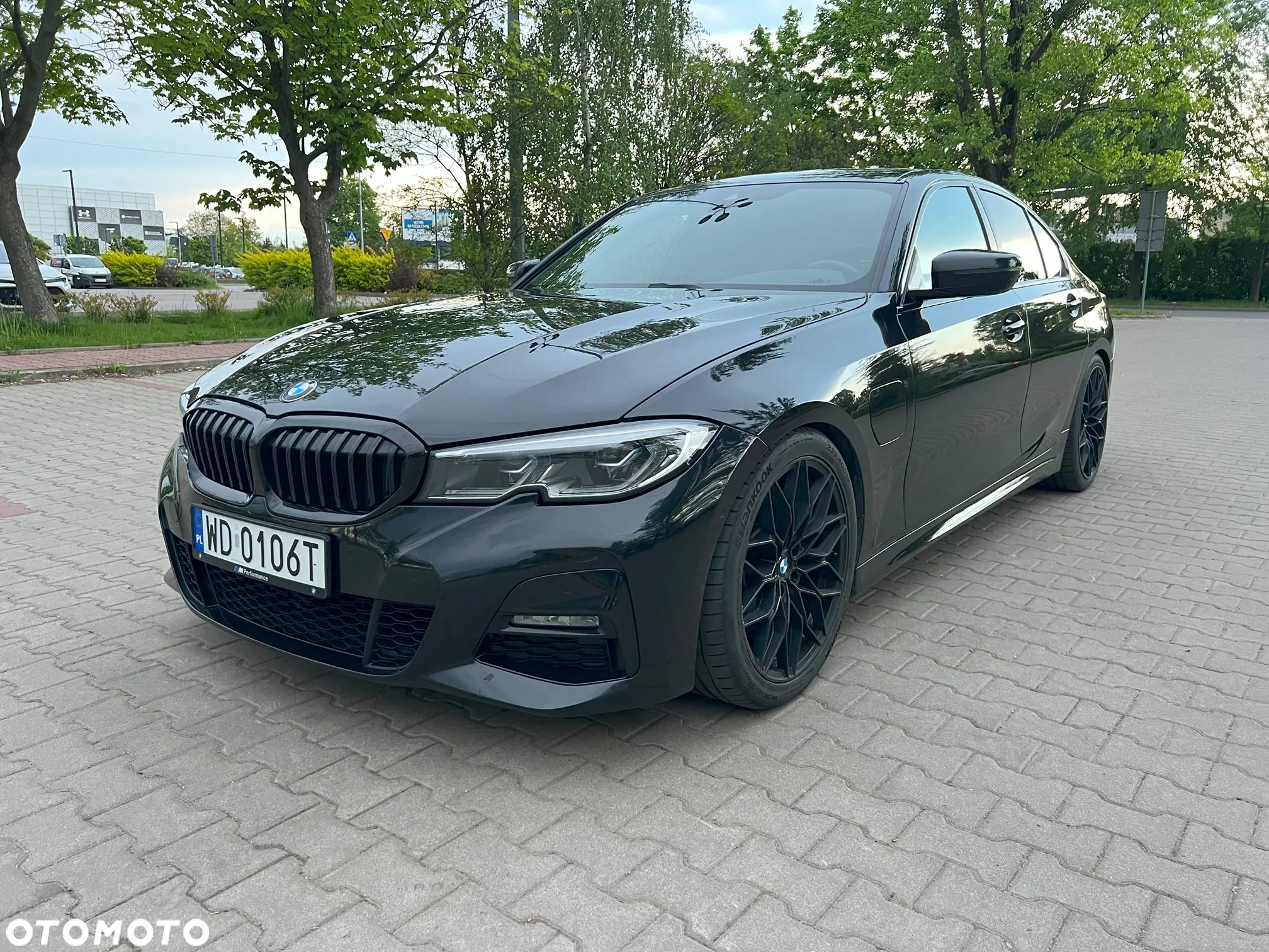 BMW Seria 3 330e M Sport sport - 11