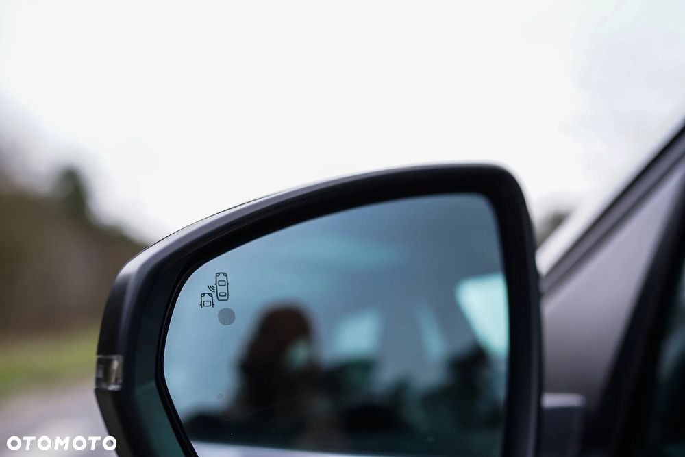 Peugeot 3008 1.6 THP Active S&S EAT6 - 26