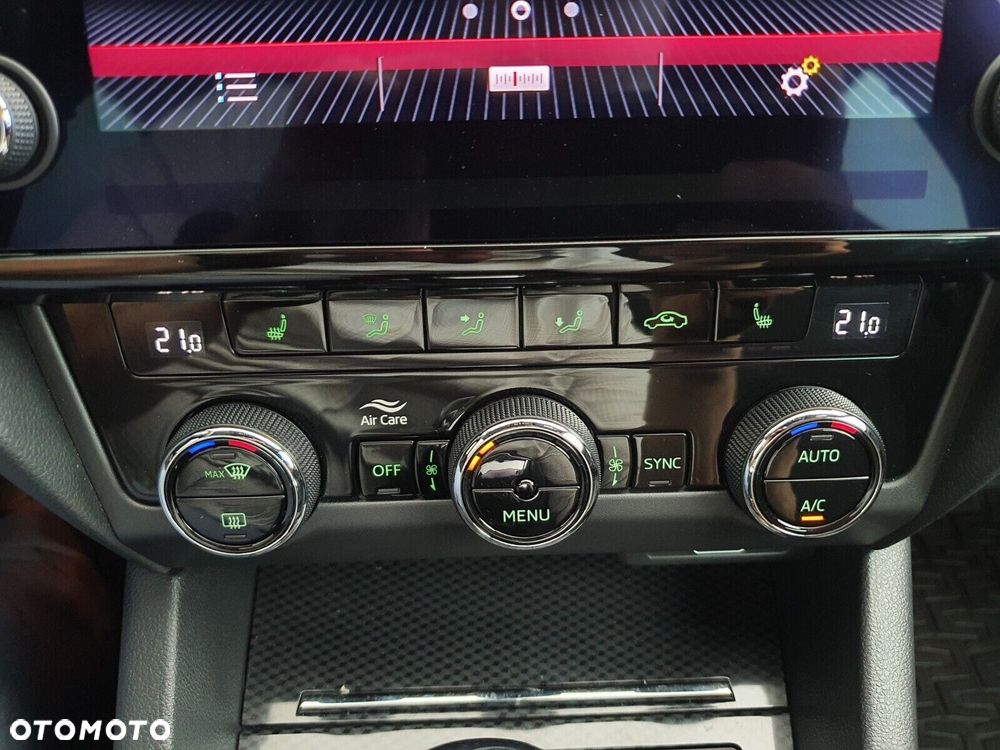 Skoda Octavia 2.0 TSI RS DSG - 17