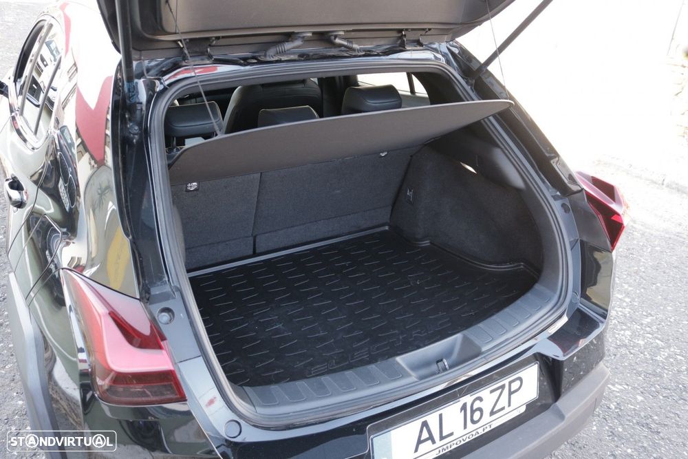 Lexus UX 300e Premium - 16