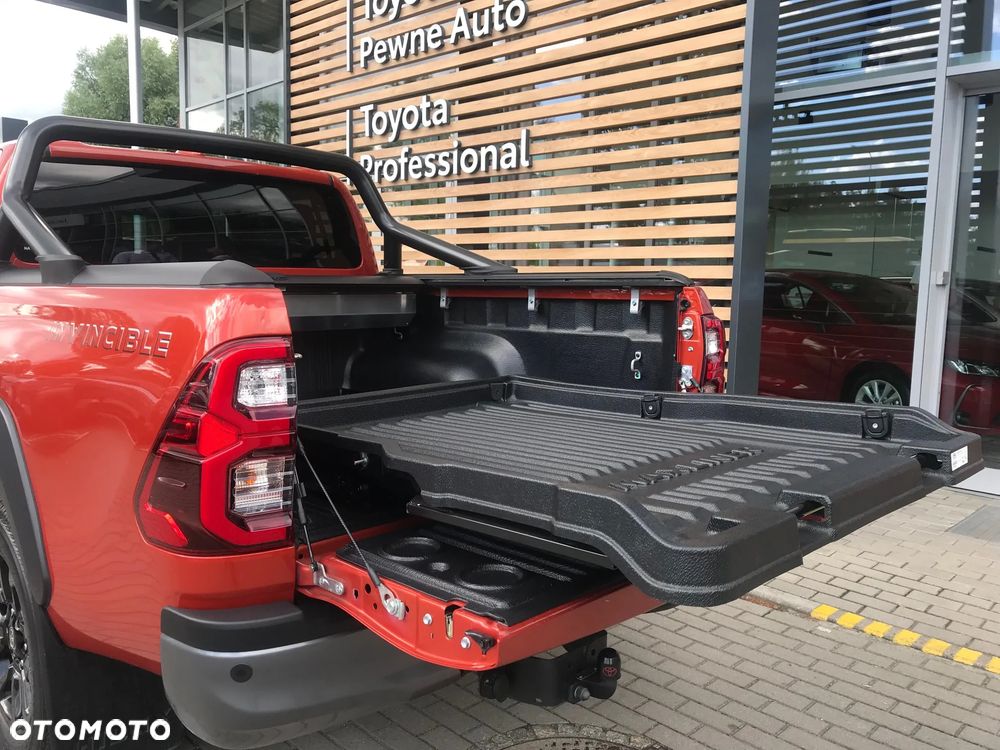 Toyota Hilux 2.8 D-4D mHEV Double Cab Invincible 4x4 - 7