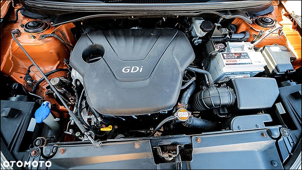 Hyundai Veloster - 38
