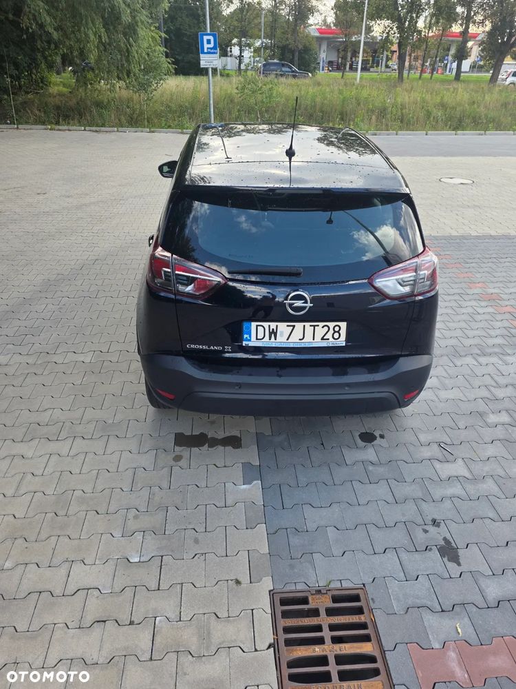 Opel Crossland X - 13
