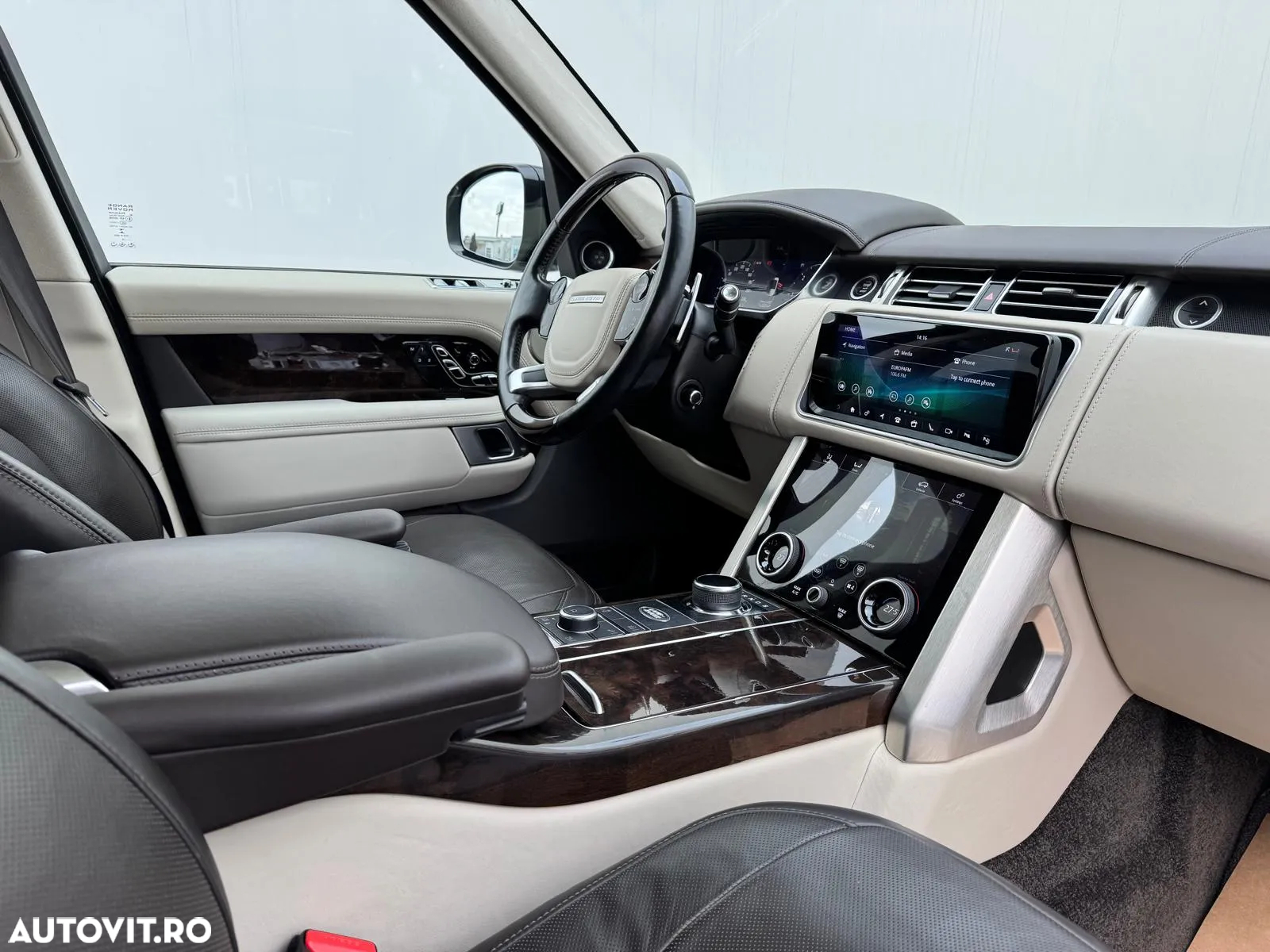 Land Rover Range Rover Vogue - 24