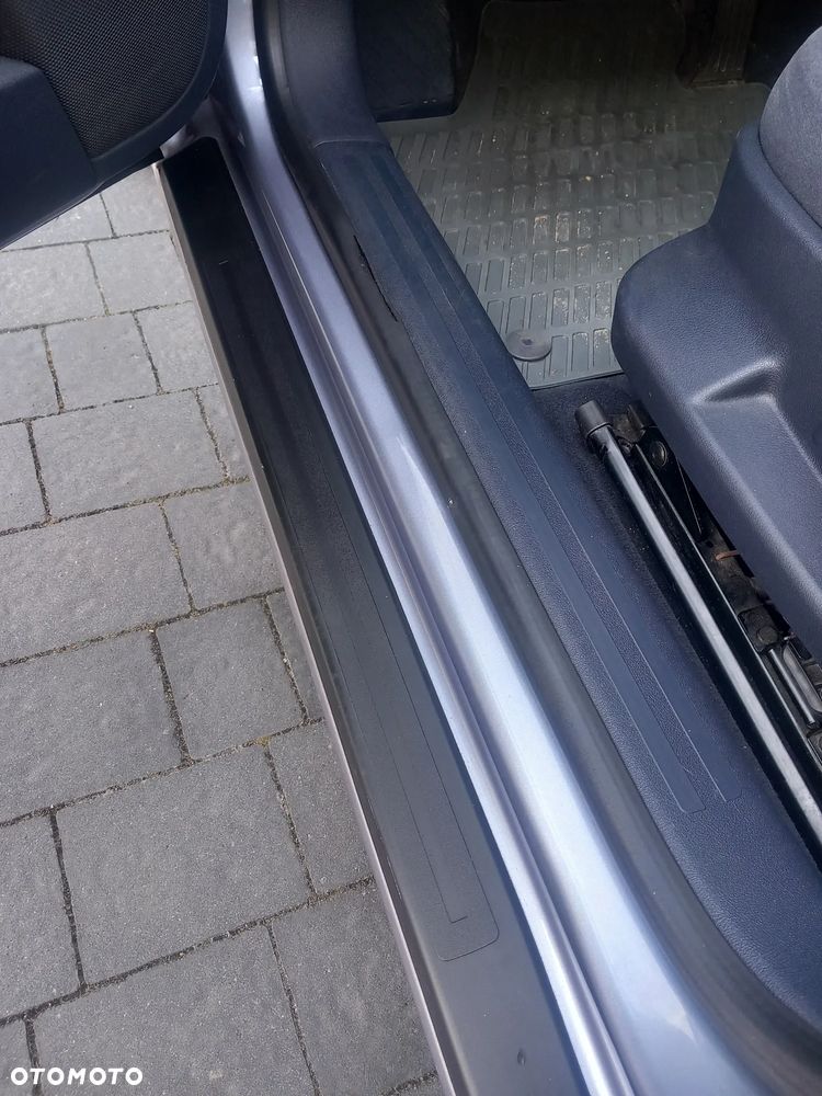 Audi A3 Sportback 1.6 FSI Ambition - 5