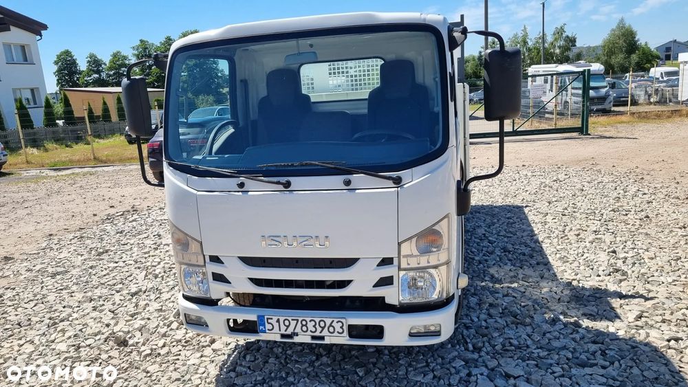 Isuzu M21 - 5