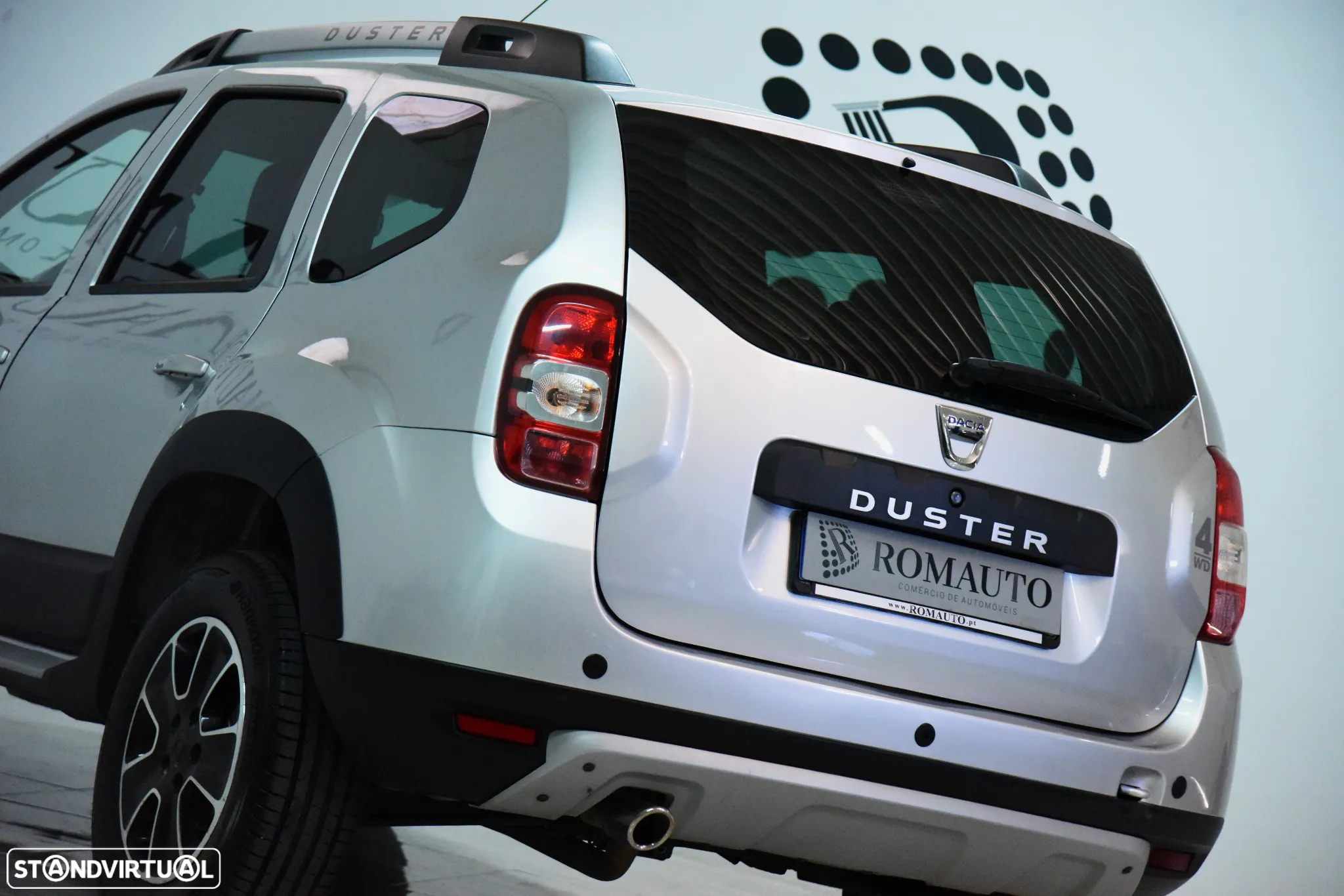 Dacia Duster 1.5 dCi SL Urban Explorer 4WD - 10