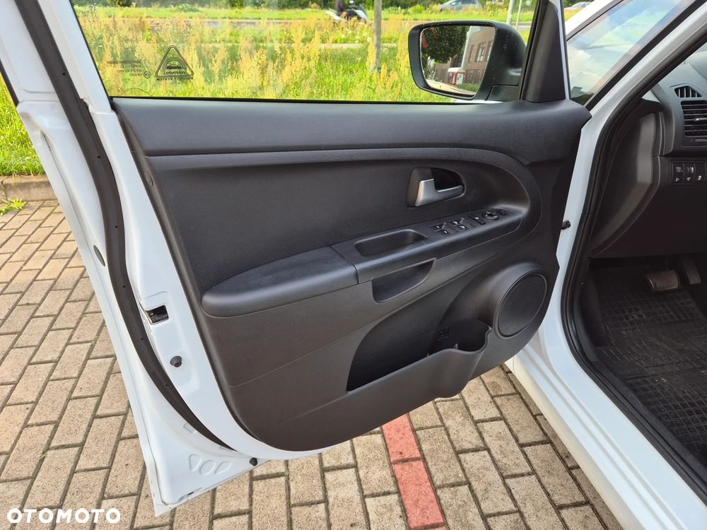 Kia Venga 1.6 XL - 28