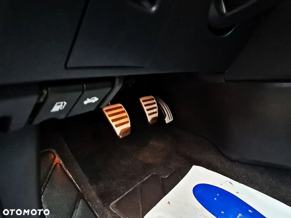 Nissan Qashqai+2 2.0 tekna - 21