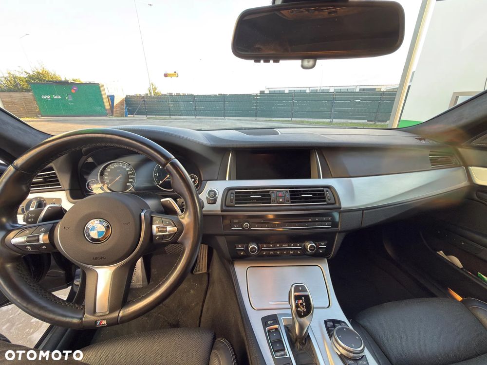 BMW Seria 5 M550d xDrive - 20