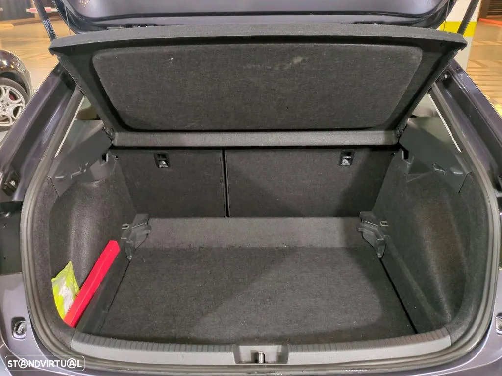 VW Taigo 1.0 TSI Urban Style - 13