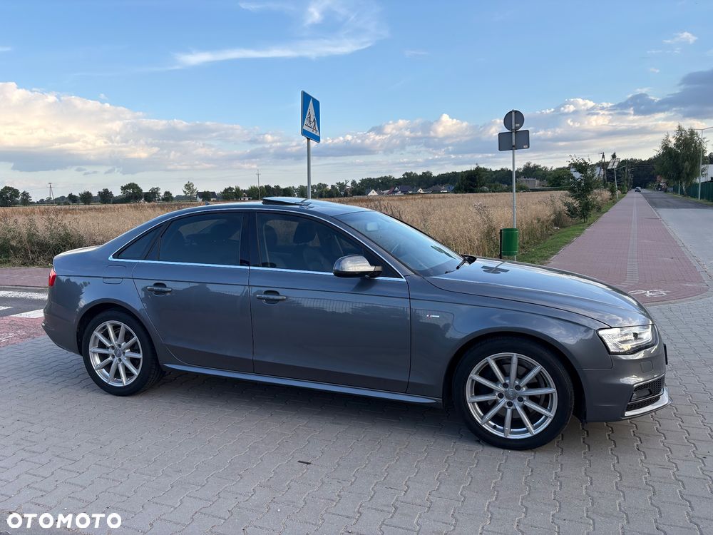Audi A4 Limousine - 4