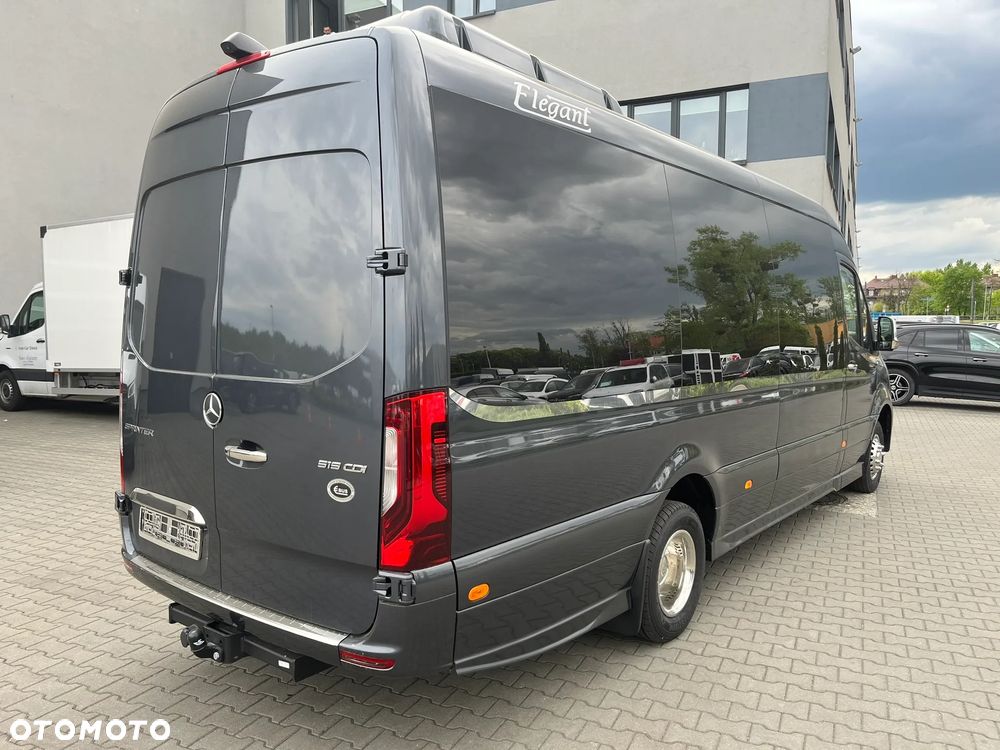 Mercedes-Benz Sprinter - 5