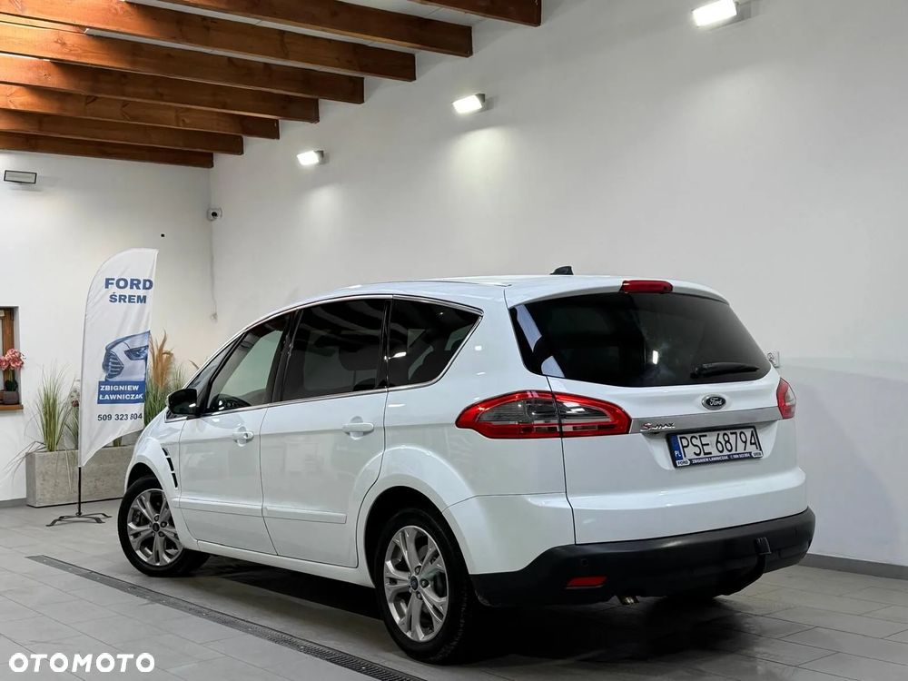 Ford S-Max 2.0 TDCi DPF Titanium - 15