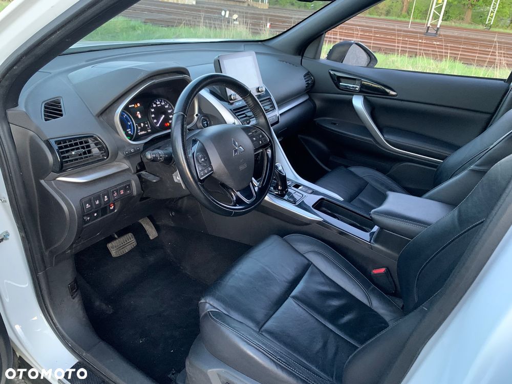 Mitsubishi Eclipse Cross - 26