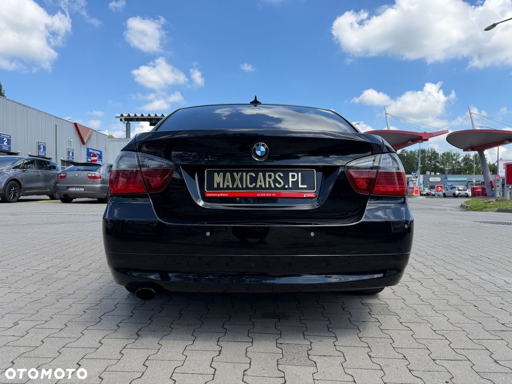 BMW Seria 3 320d - 10
