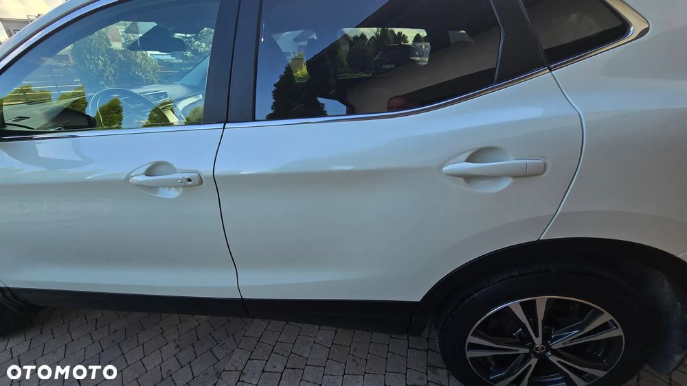 Nissan Qashqai - 24