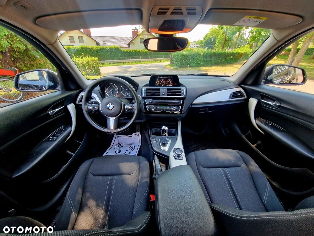 BMW Seria 1 120d xDrive M Sport Shadow sport - 8