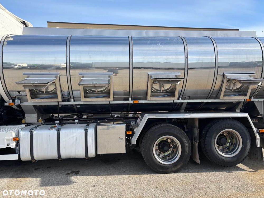 Scania R540 6x2 + Retarder + 17000L + Milk Pump - 6