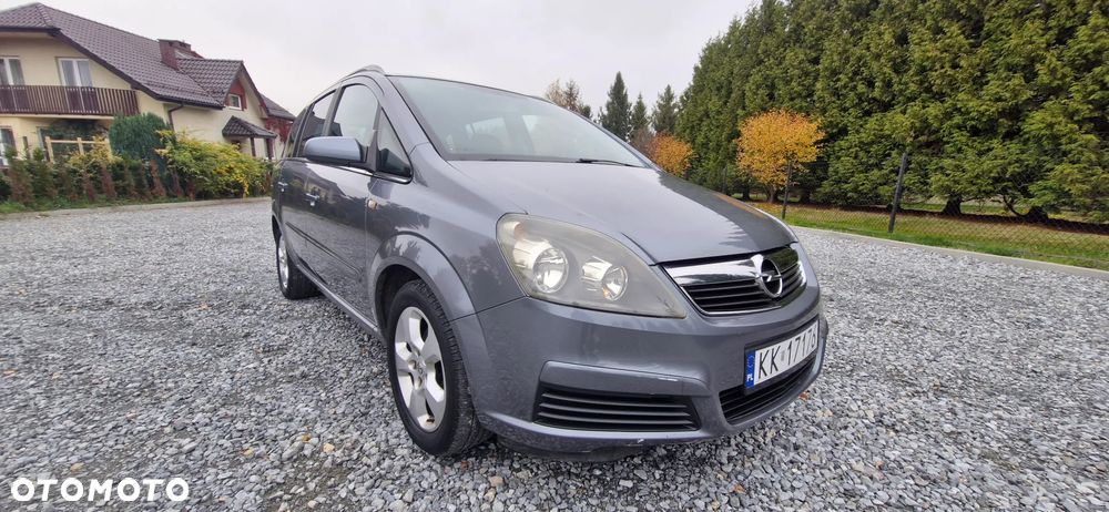 Opel Zafira - 3
