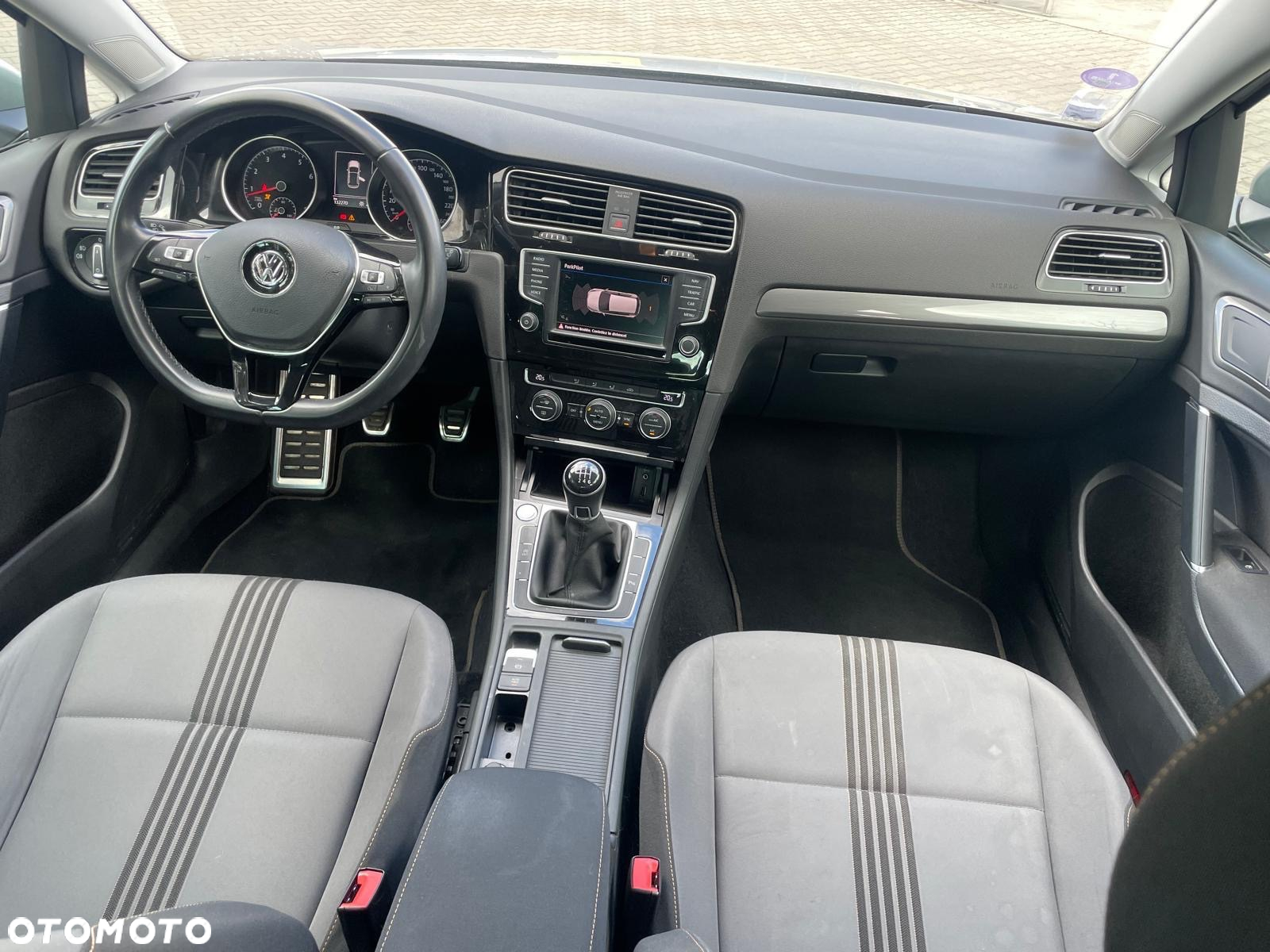 Volkswagen Golf 1.2 TSI BlueMotion Technology Allstar - 10