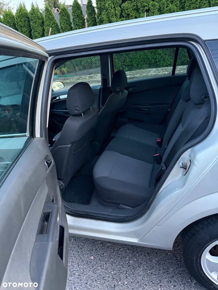 Opel Astra III 1.6 Cosmo - 12