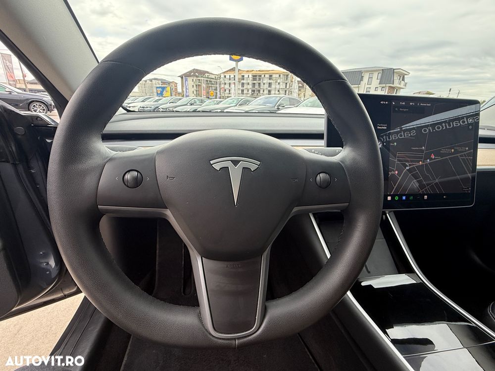 Tesla Model 3 Langstreckenbatterie Allradantrieb Dual Motor - 6