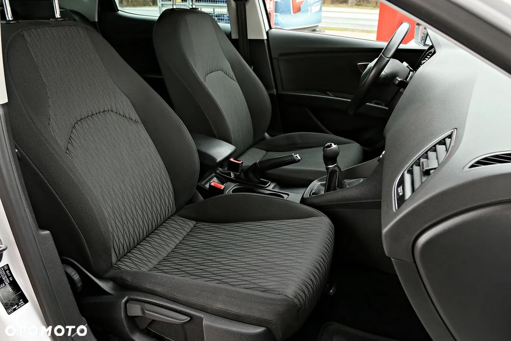 Seat Leon 2.0 TDI DPF Style - 27