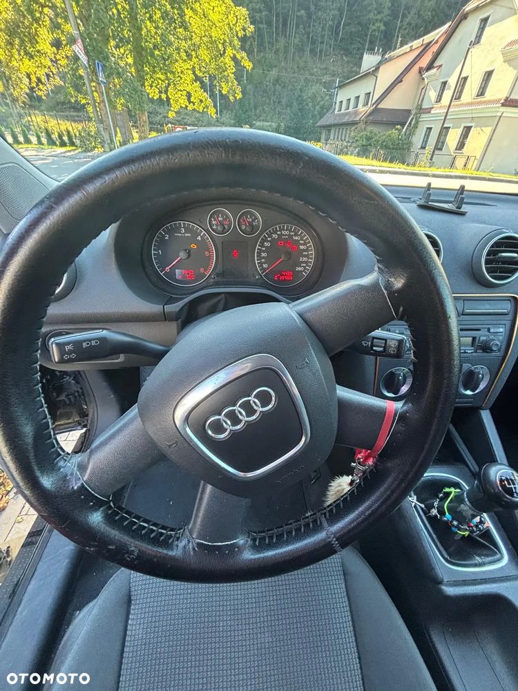 Audi A3 3-drzwiowe 1.9 TDI Ambiente - 8