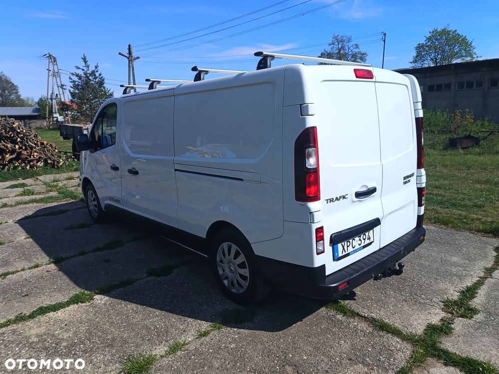 Renault Trafic L2H1 1.6 diesel 145kM 2018rok WEBASTO, CZUJNIKI PARKOWANIA, HAK, NIEWIELKI PRZEBIEG stan BDB, BEZWPADKOWY! - 12
