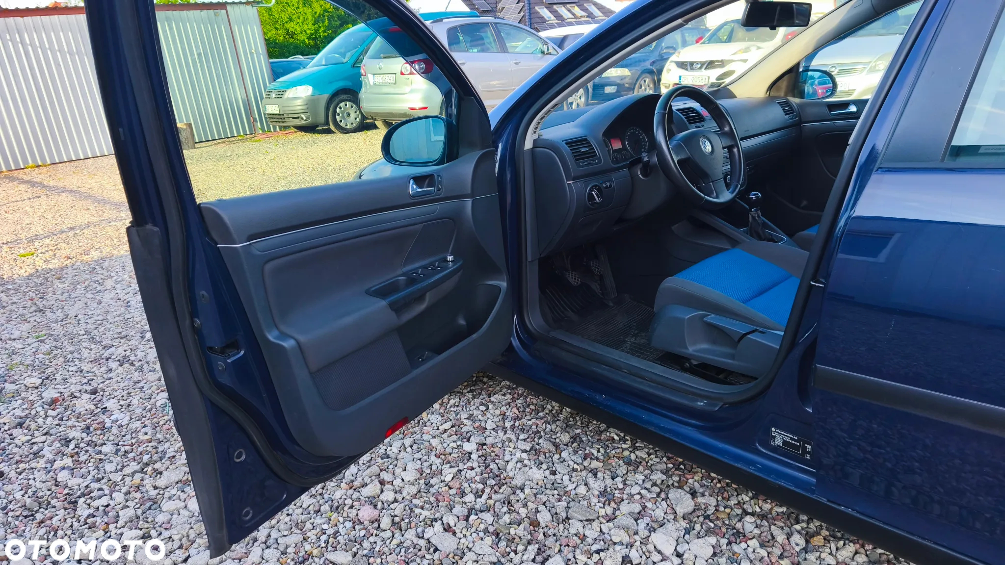 Volkswagen Golf - 14