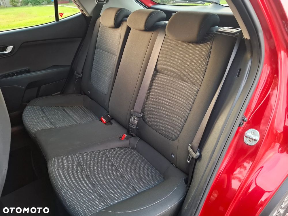 Kia Stonic - 18