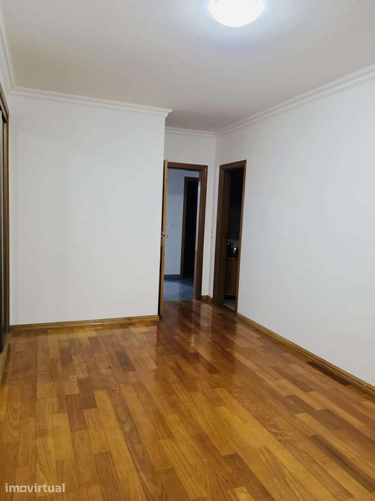 Amplo T3 no Montijo - Grande imagem: 5/11