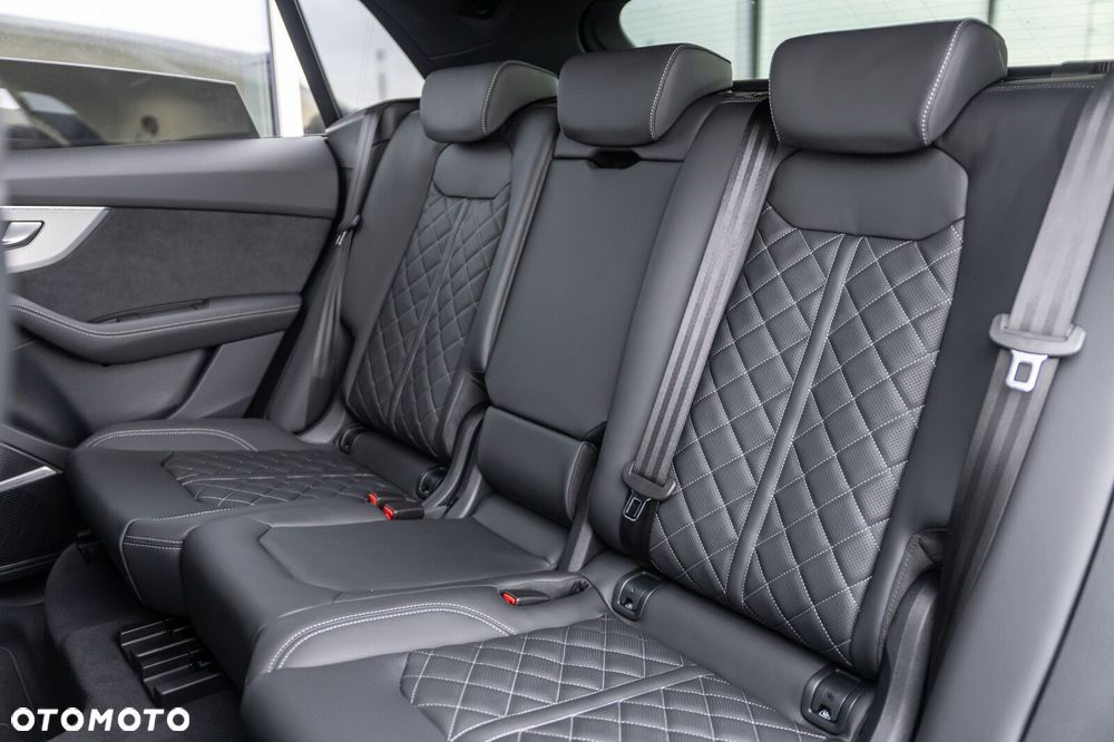 Audi SQ8 TFSI Quattro Tiptronic - 19
