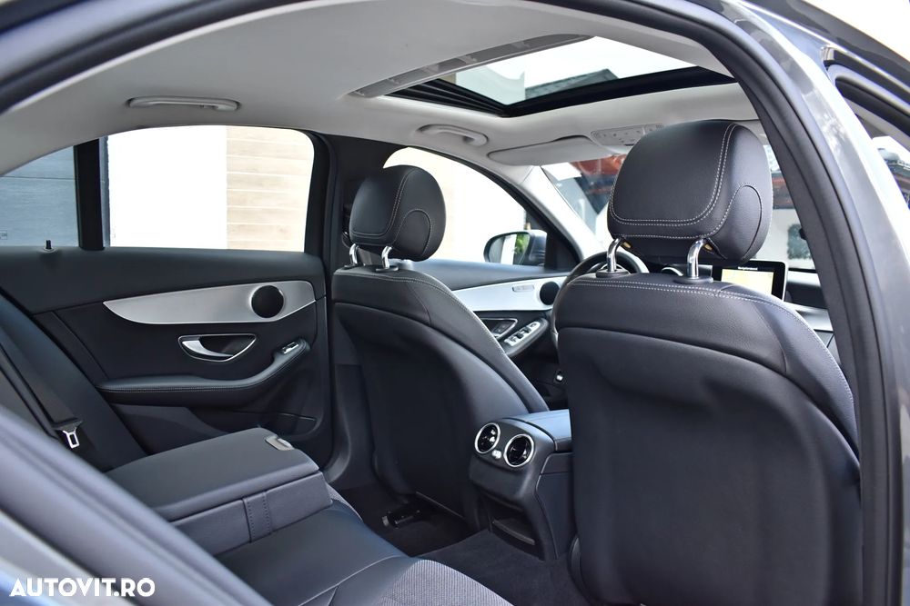 Mercedes-Benz C 220 CDI DPF Automatik Avantgarde - 25
