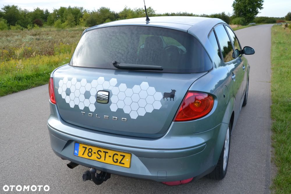 Seat Toledo 1.6 Superwagen - 25