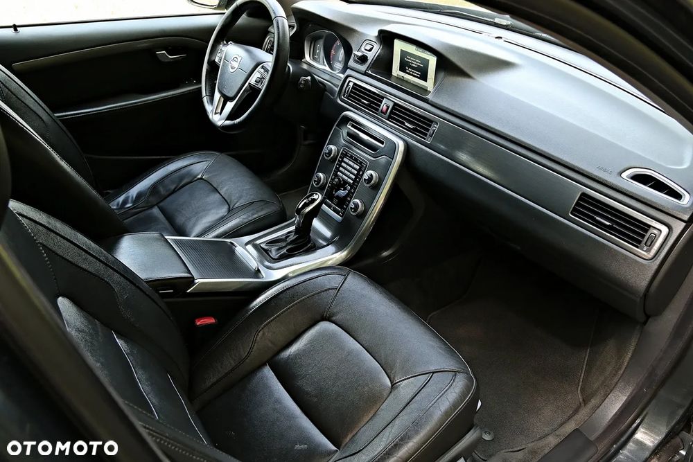 Volvo V70 D3 Geartronic Kinetic - 8
