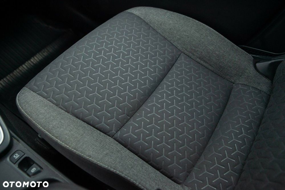 Toyota Yaris Cross - 27