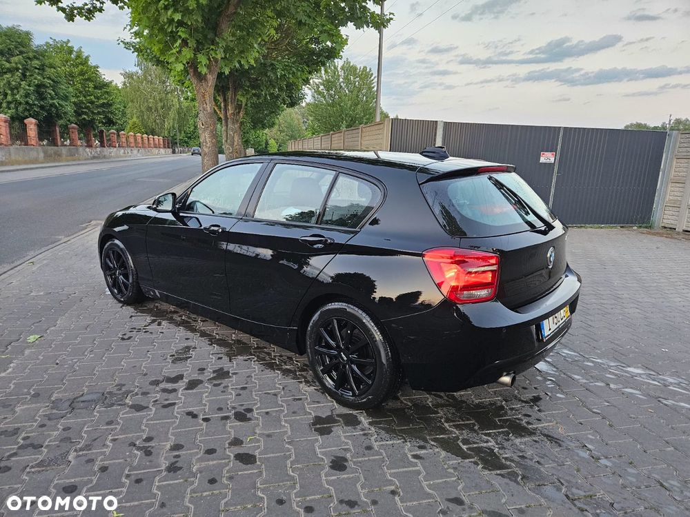 BMW Seria 1 - 21