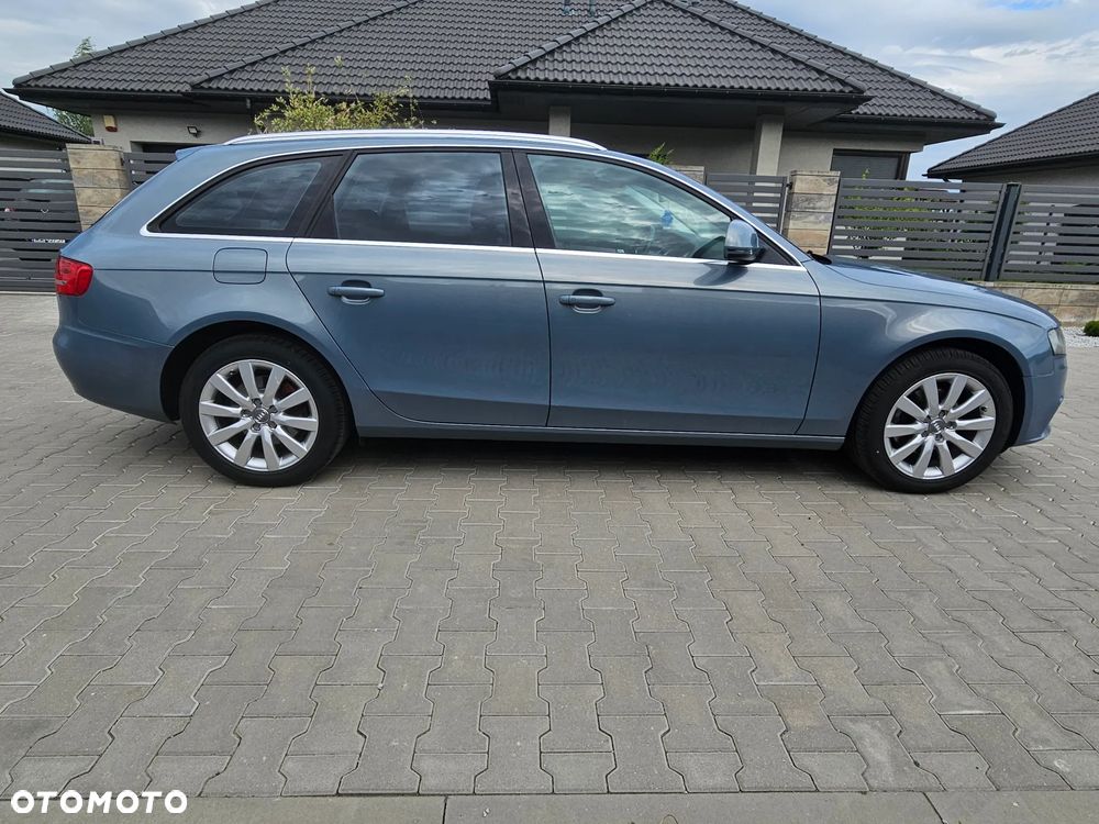 Audi A4 Avant - 7